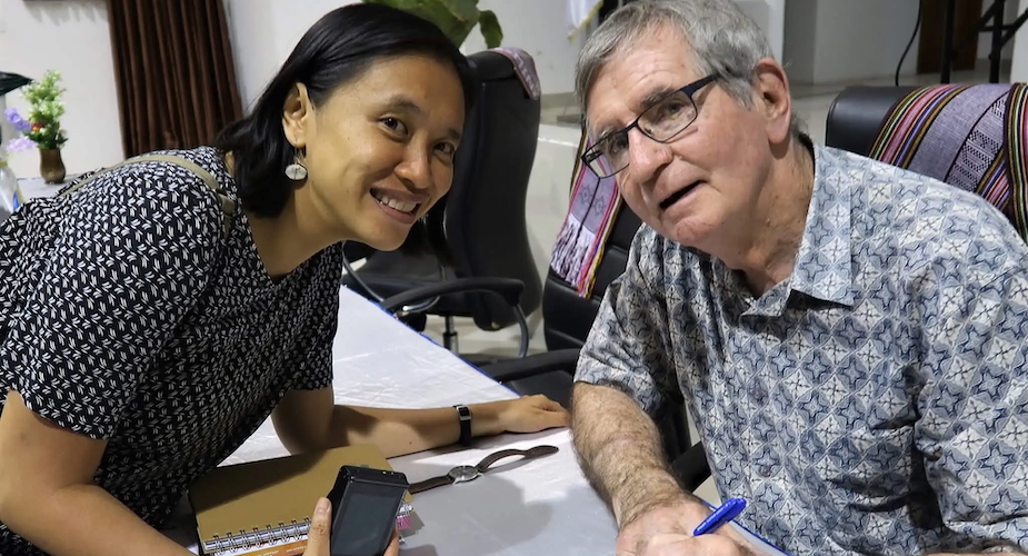 Pat signing books in Dili in 2019 at the launch of 'The Day of Hope an History Rhymed in East Timor' / Mayra Walsh